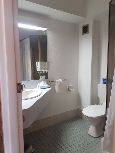 All Seasons Motel Armidale - Hotel Accommodation 5