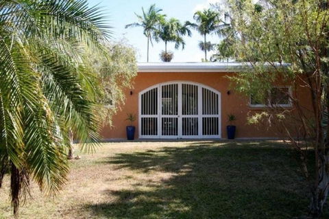 Jambala Beach House - Hotel Accommodation 5