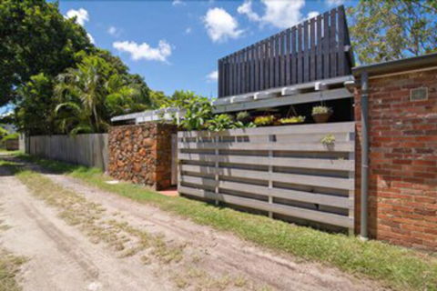 Buhwi Bira Byron Bay Studio - Central - Hotel Accommodation 1