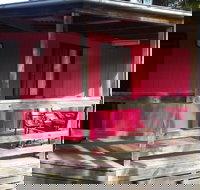 Smugglers Cove Holiday Village - Hotel Accommodation