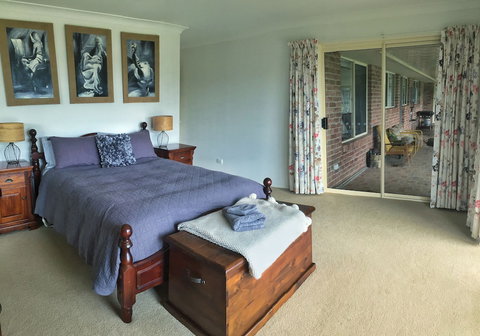 Waterfall Way Farmstay - Hotel Accommodation 2