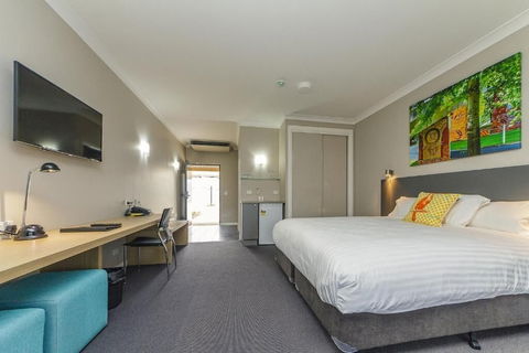 Cowra Services Club Motel - Hotel Accommodation 4