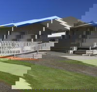 Corrimal Beach Tourist Park - Hotel Accommodation