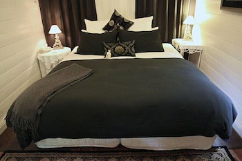 Candlelight Cottages - Hotel Accommodation 2