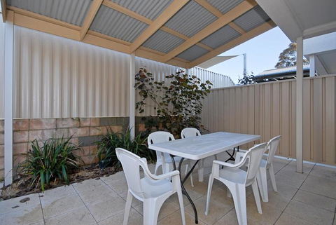 The Block Views Apartments Victor Harbor - Hotel Accommodation 6