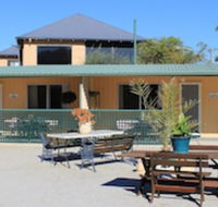Jurien Beachfront Holiday Units - Hotel Accommodation