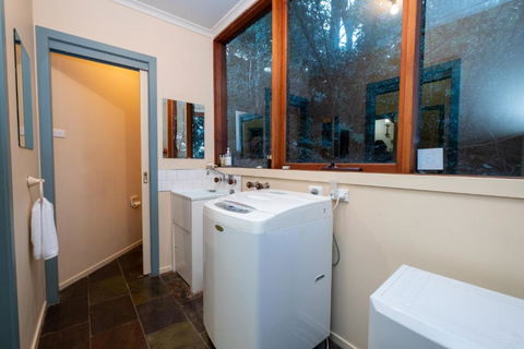 Risehill House - Hotel Accommodation 6