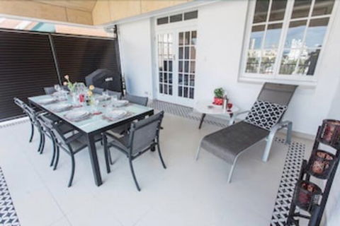 Carrington Manor - Hotel Accommodation 3