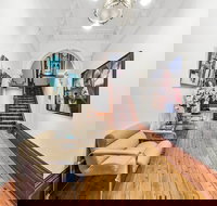 Waratah Stay a Mansion Experience - Hotel Accommodation