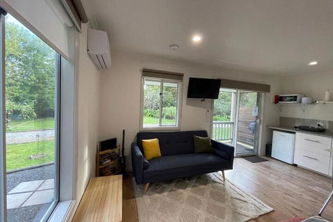 Tindoona Cottages - Hotel Accommodation 6