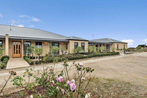 The Oxley Estate - Hotel Accommodation 1