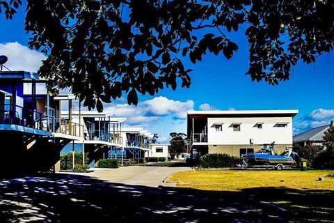 Jervis Bay Holiday Cabins - Hotel Accommodation 2