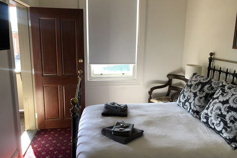 Corner Hotel Alexandra - Hotel Accommodation 7