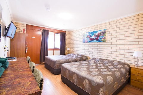 Augusta Budget Motel - Hotel Accommodation 6