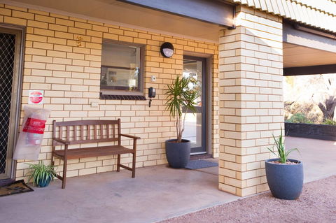 Augusta Budget Motel - Hotel Accommodation 1