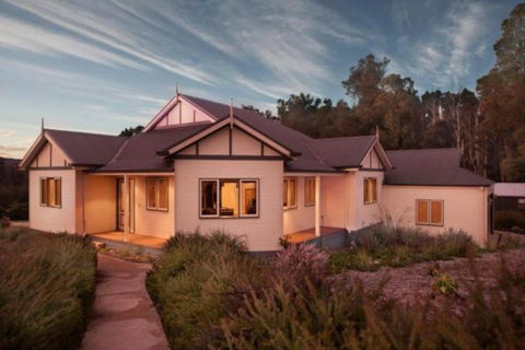 Lithgow Falls Marysville - Hotel Accommodation 1