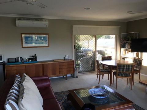 Andrews On Topaz - Hotel Accommodation 3
