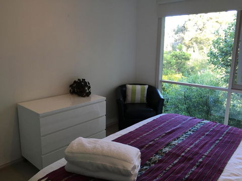 Andrews On Topaz - Hotel Accommodation 1