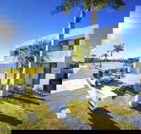 The Pinnacle at Hope Island Resort