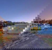 Bays Holiday Park - Hotel Accommodation