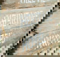 Hillview Heritage Farm Stay - Hotel Accommodation