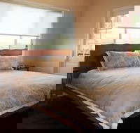 Flame Hill Vineyard - Hotel Accommodation