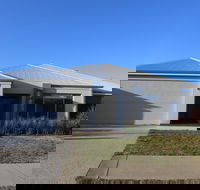 Rainbow Dream House PERTH Holiday Home - Hotel Accommodation