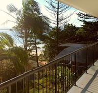 Wategos Surf Shack - Hotel Accommodation