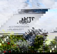The Med Motel - Hotel Accommodation