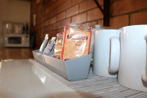 Avocado Motor Inn - Hotel Accommodation 3