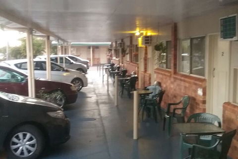 Avocado Motor Inn - Hotel Accommodation 2