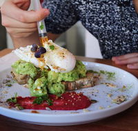 Dosage Cafe - Hotel Accommodation