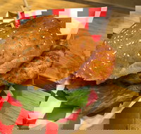 The Famished Wolf - Hotel Accommodation