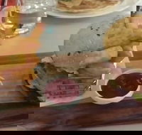 4 Flavours Restaurant  Cafe - Hotel Accommodation