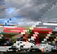 Banjo's Bakery Cafe - Hotel Accommodation