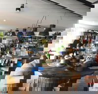 Food Co on Franklin - Hotel Accommodation