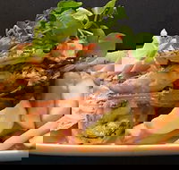 Georgio's Seafood and Steakhouse - Hotel Accommodation