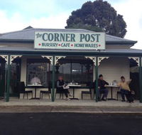 The Corner Post Cafe - Hotel Accommodation