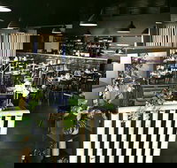 UBE Bar  Eatery - Hotel Accommodation