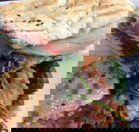 Bethy's Cafe at the Bazaar - Hotel Accommodation