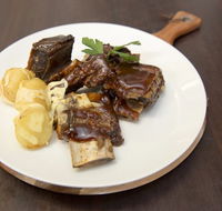 Big Al's Pizza - Hotel Accommodation