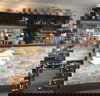 The Corner Cafe and Catering - Hotel Accommodation