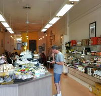 Yellow Belly Deli - Hotel Accommodation