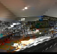 The Crunchy Nut Cafe - Hotel Accommodation