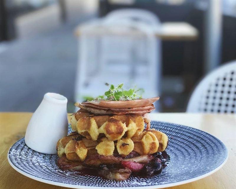 Haly Creek QLD Hotel Accommodation