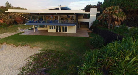 Lighthouse Beach Cafe - Hotel Accommodation 21