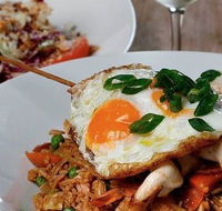 Two Fat Blokes Gourmet Kitchen - Hotel Accommodation