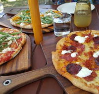 Bank Street Wood Fired Pizza and Gardens - Hotel Accommodation