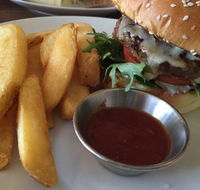 BEANd Eatery - Hotel Accommodation