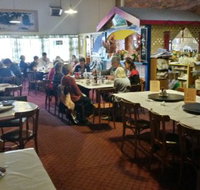 Flam Shan Chinese Restaurant - Hotel Accommodation